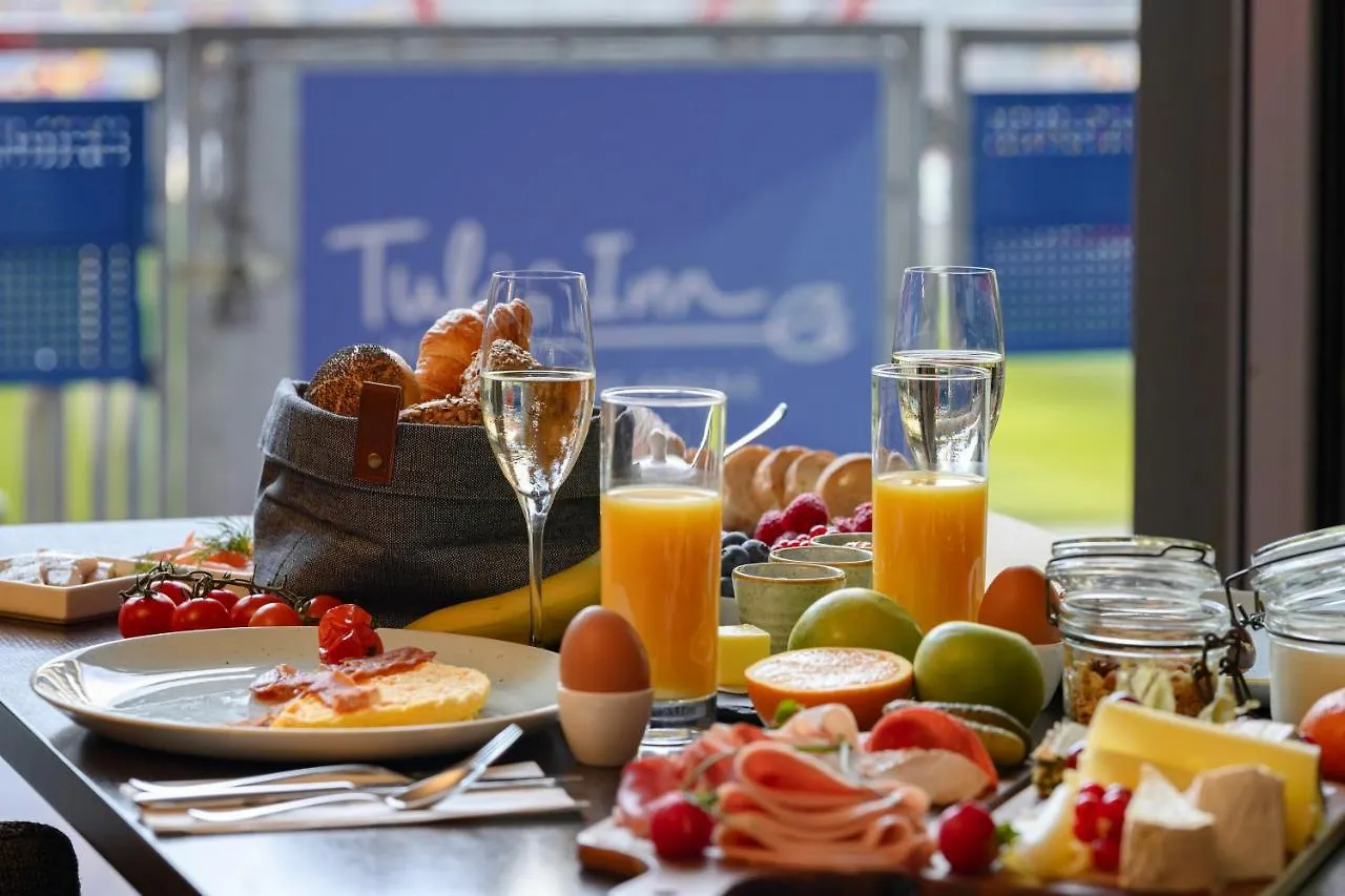 Tulip Inn Hotel Duesseldorf Arena 4*, Düsseldorf