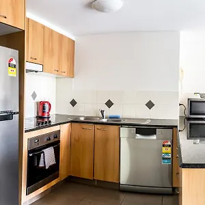 https://sunset-island-resort.queenslandhotels.net